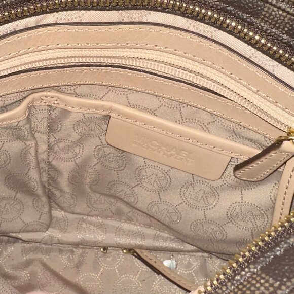 Michael Kors Jet Set Travel Large Messenger Brown One Size Crossbody Zipper - Picture 6 of 6